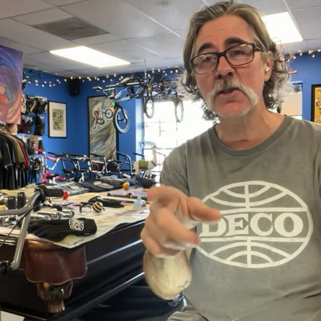 Home interbmx deco bmx.mp4.00 00 27 03.still003